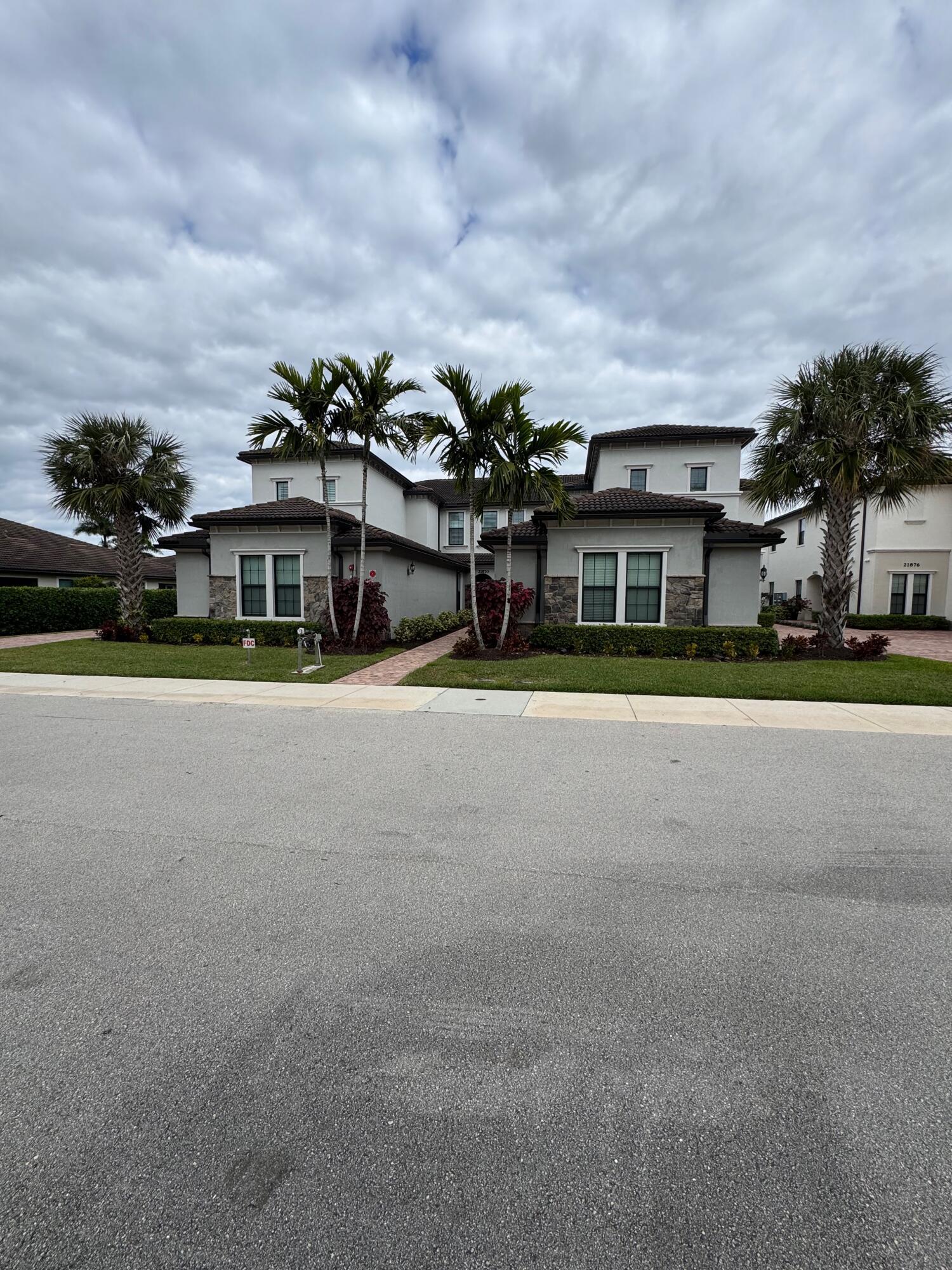 21872 Canadensis Circle 202, Boca Raton, FL 33428, Boca Raton - Photo 2