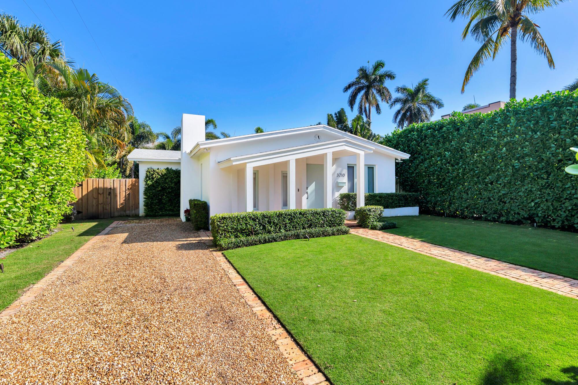 3210 Vincent Road, West Palm Beach, FL 33405, West Palm Beach - Photo 2