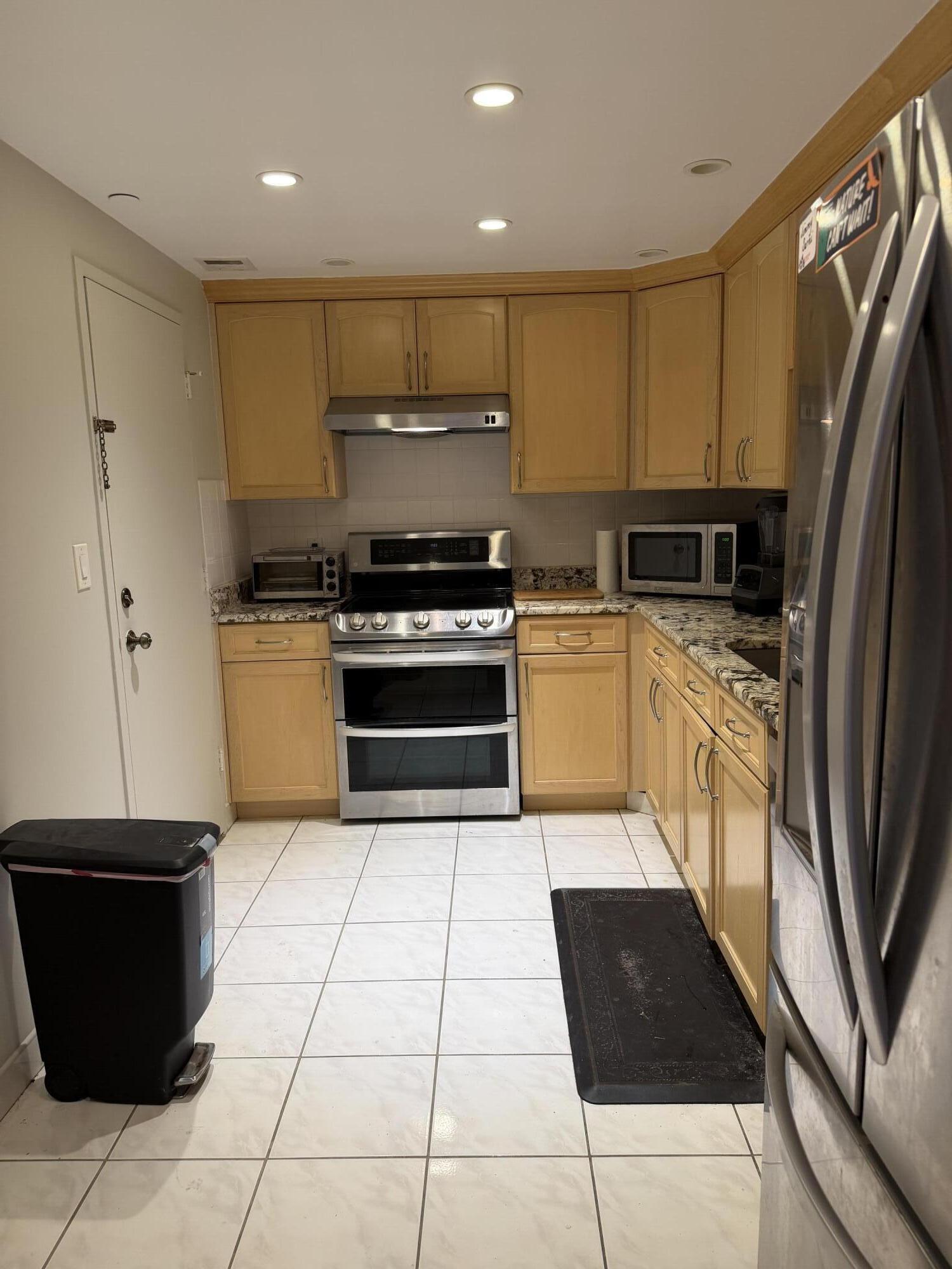 405 N Ocean Boulevard 809, Pompano Beach, FL 33062, Pompano Beach - Photo 5