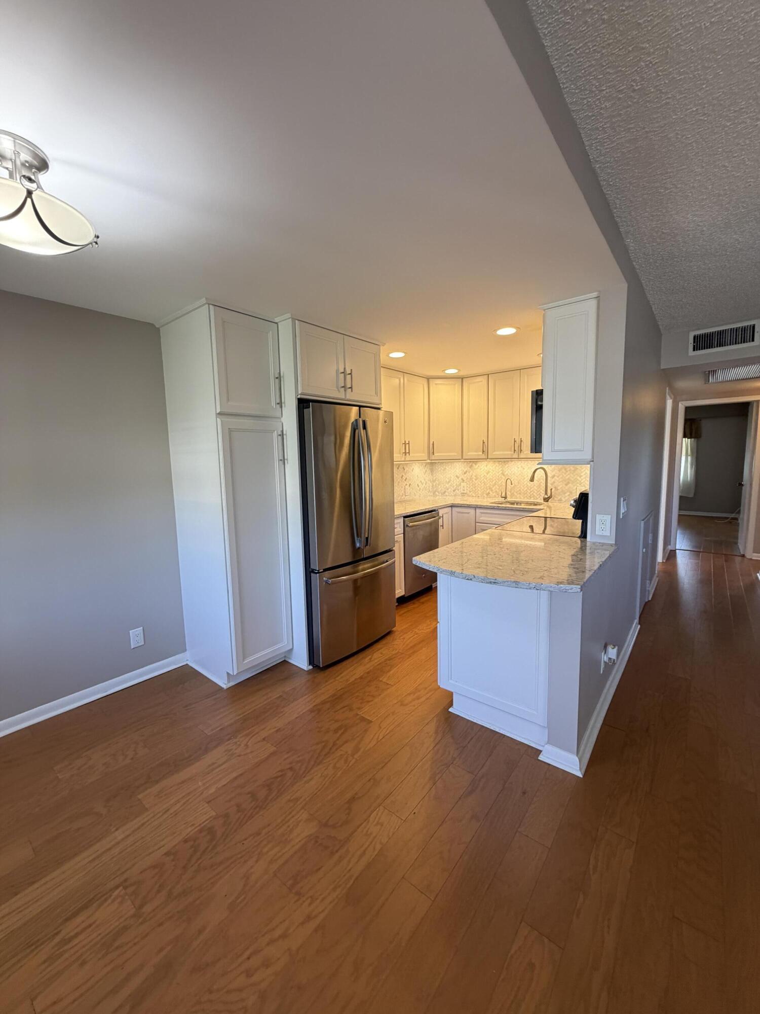 166 Dorset D, Boca Raton, FL 33434, Boca Raton - Photo 5