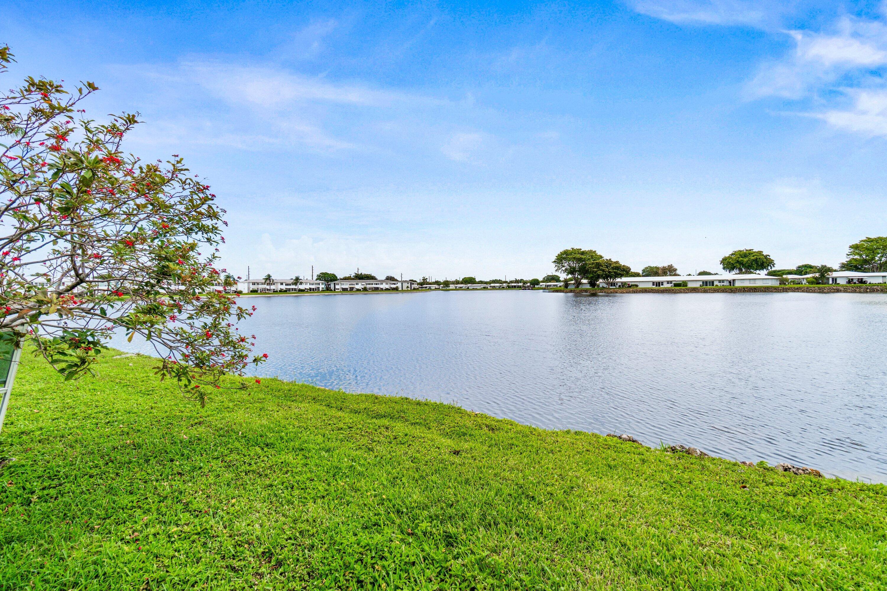 1118 Lake Terrace 217 H, Boynton Beach, FL 33426, Boynton Beach - Photo 2