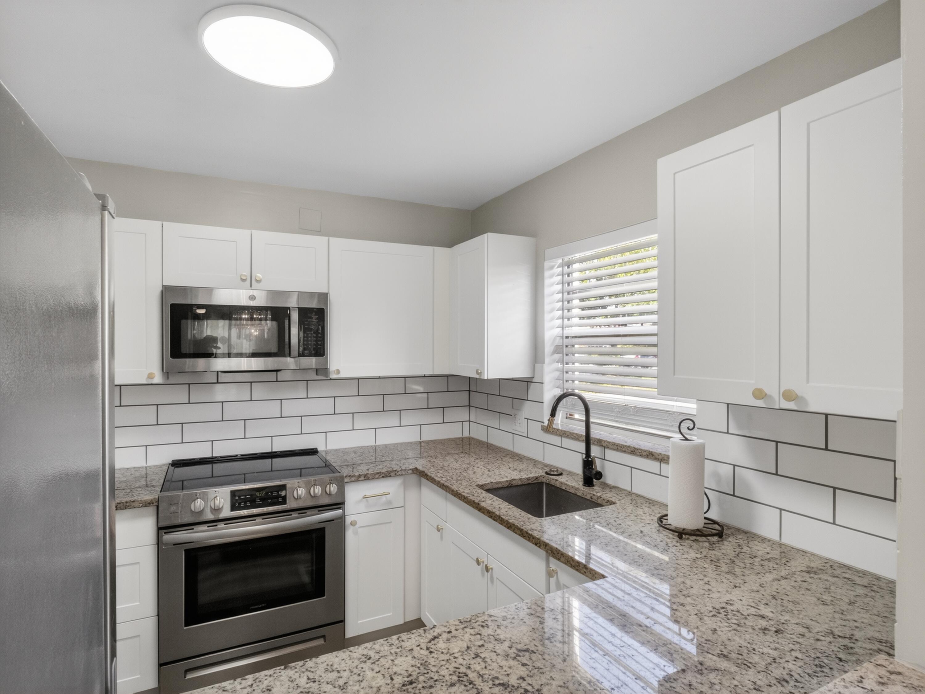 1225 NW 21st Street 2407, Stuart, FL 34994, Stuart - Photo 5