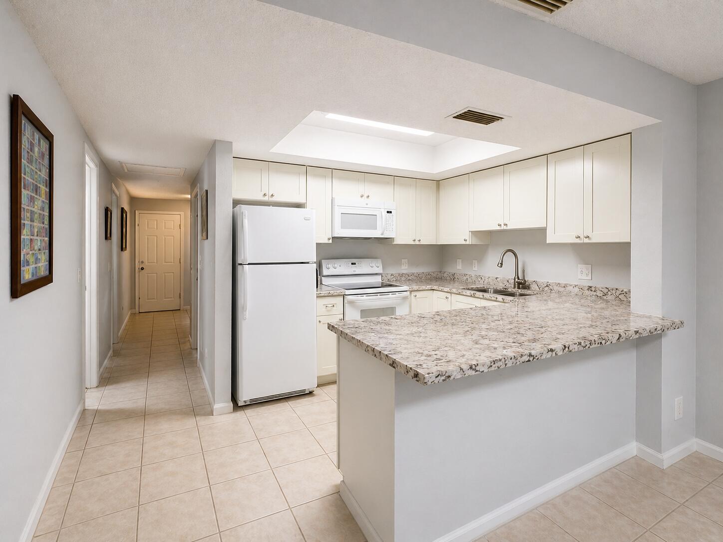 9262 Green Meadows Way, Palm Beach Gardens, FL 33418, Palm Beach Gardens - Photo 4