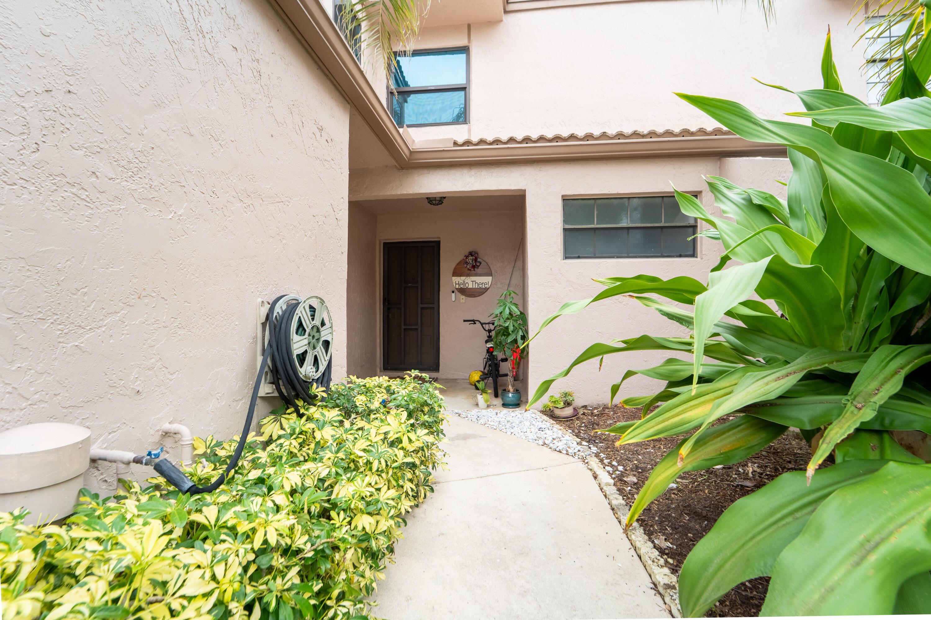 1672 Cypress Pointe Drive 1a, Coral Springs, FL 33071, Coral Springs - Photo 2