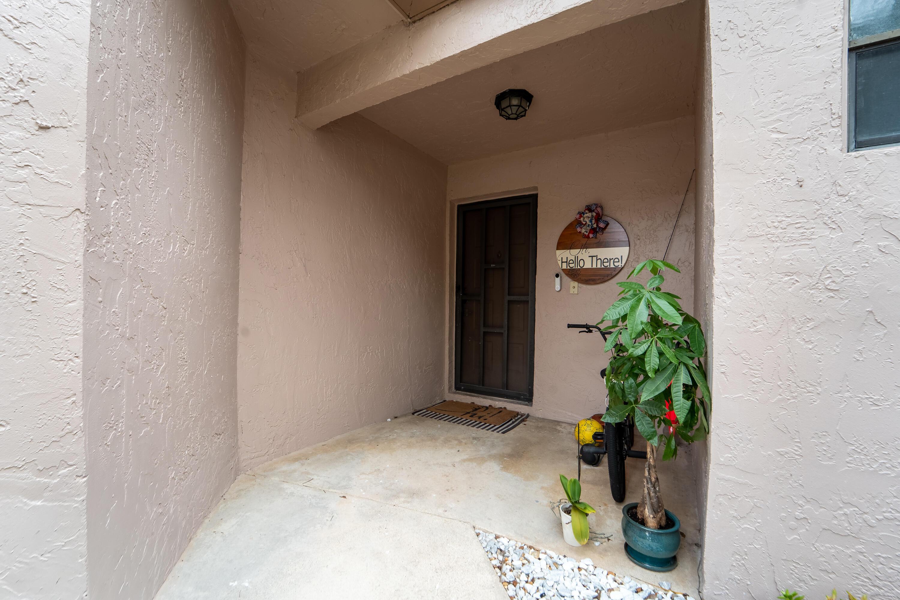 1672 Cypress Pointe Drive 1a, Coral Springs, FL 33071, Coral Springs - Photo 3