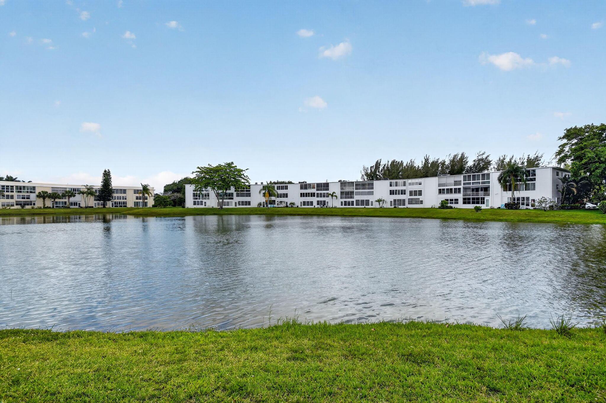 202 Wellington D, West Palm Beach, FL 33417, West Palm Beach