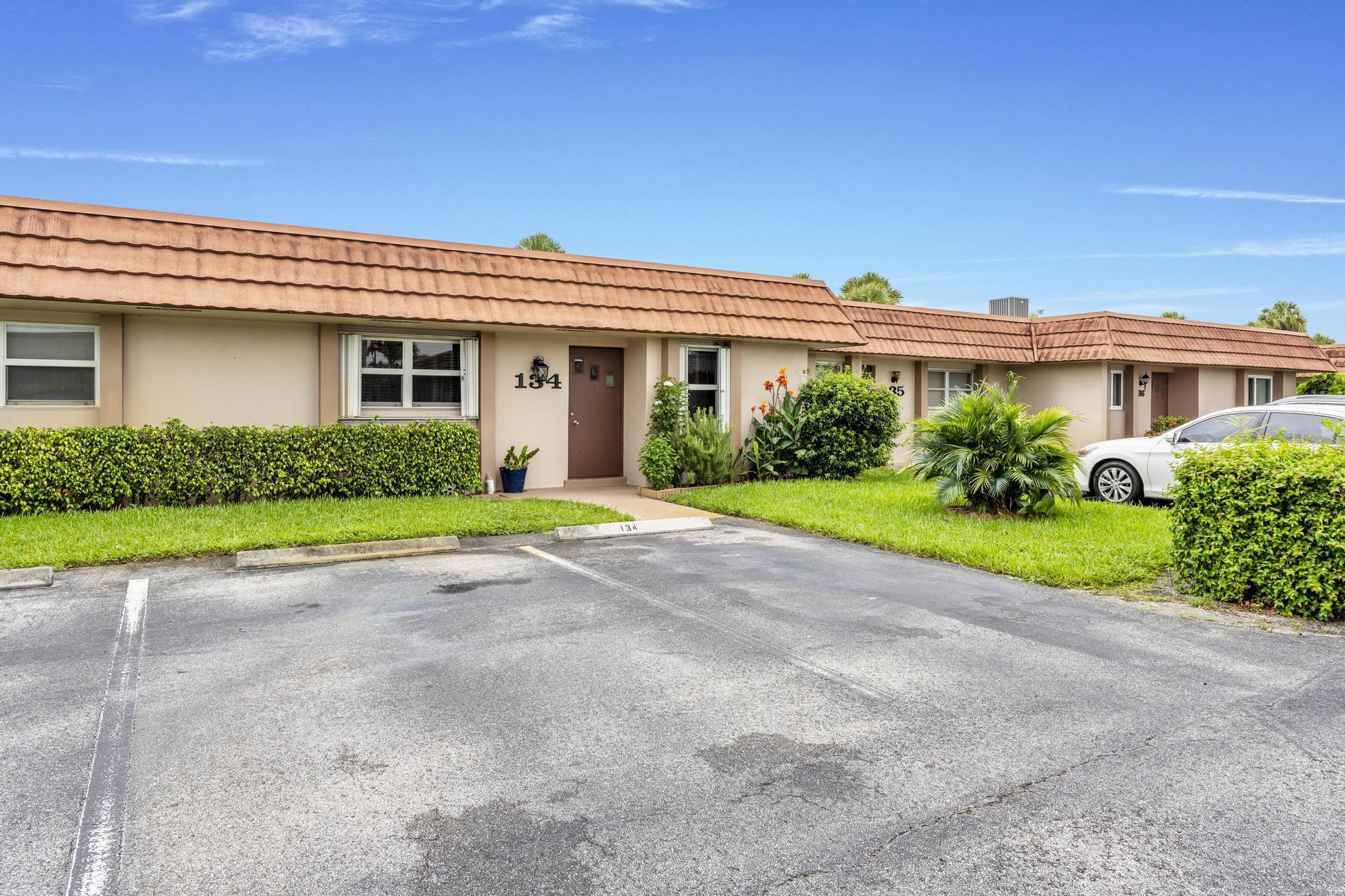 5775 W Fernley Dr Drive W 134, West Palm Beach, FL 33415, West Palm Beach - Photo 2