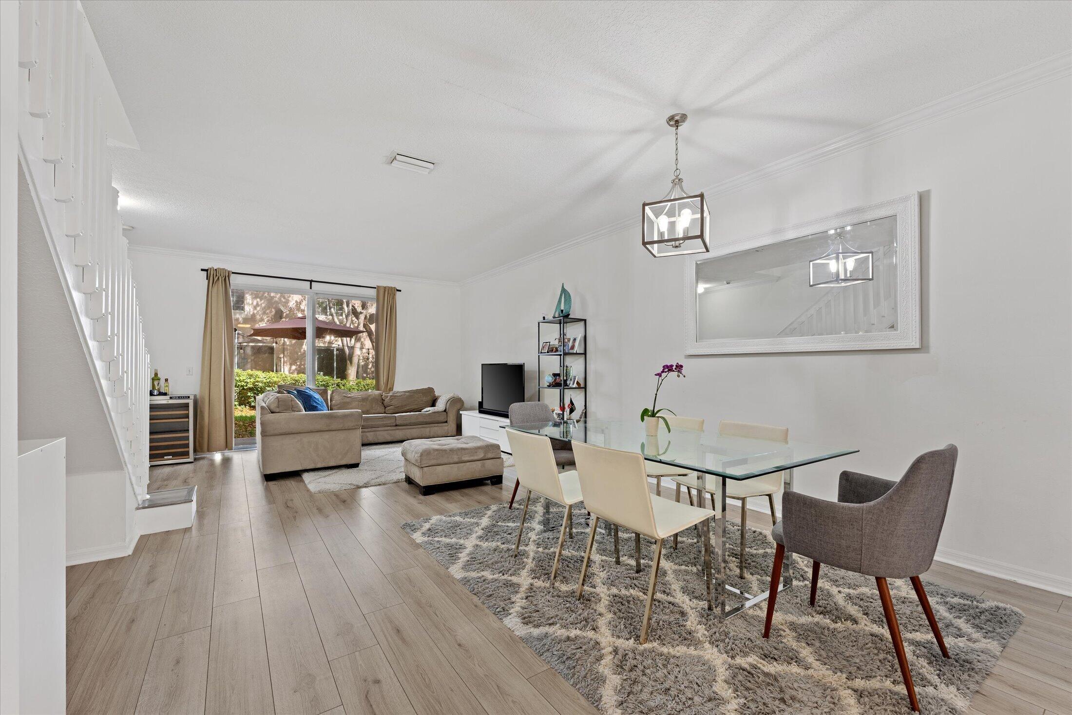 2264 Salerno Circle, Weston, FL 33327, Weston - Photo 2