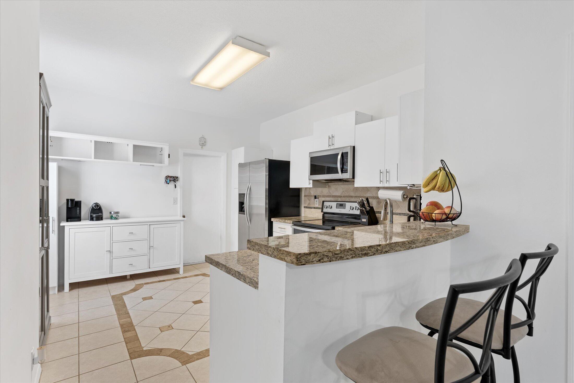 2264 Salerno Circle, Weston, FL 33327, Weston - Photo 5