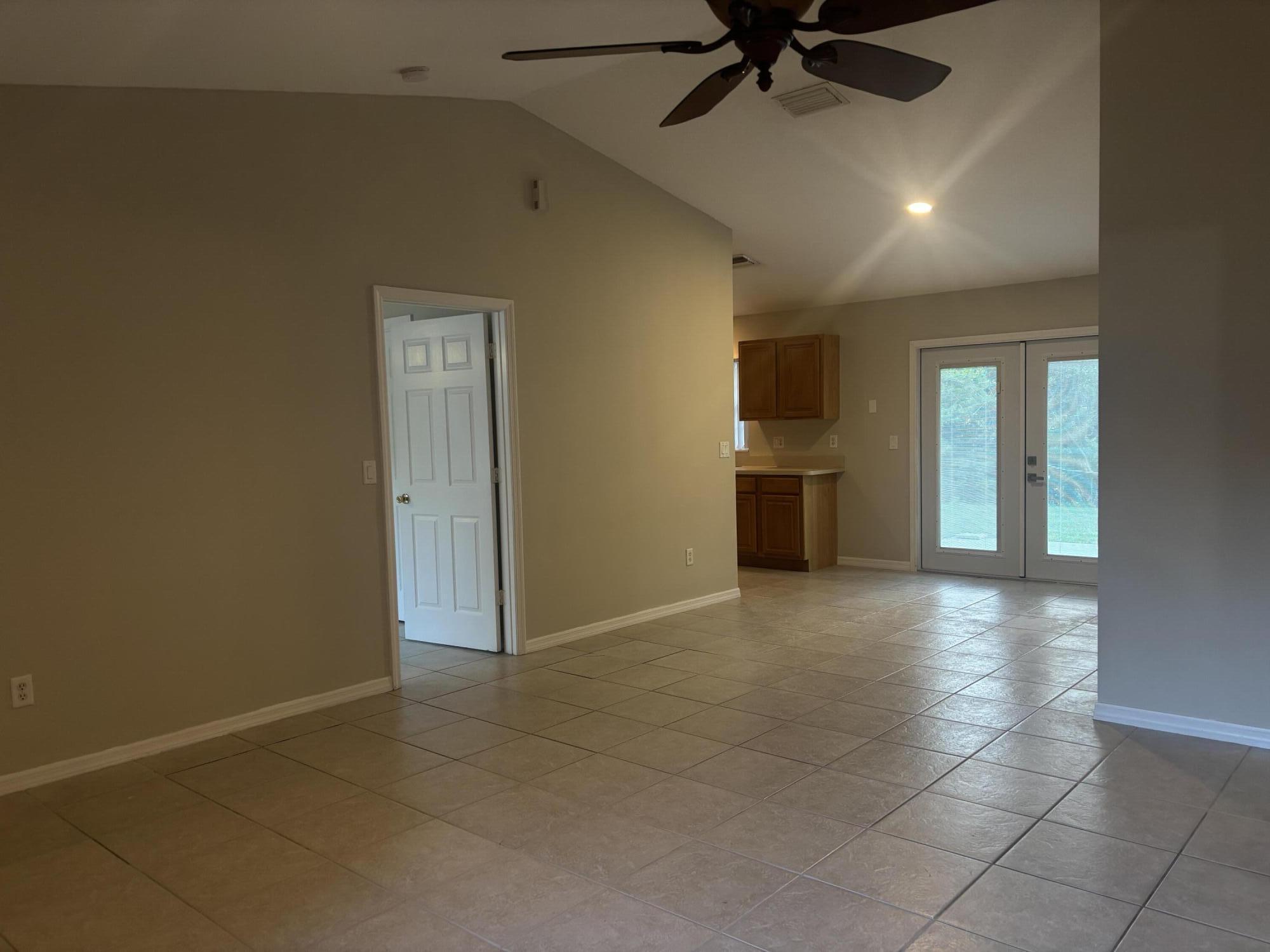 9166 SE 63rd Drive, Okeechobee, FL 34974, Okeechobee - Photo 4