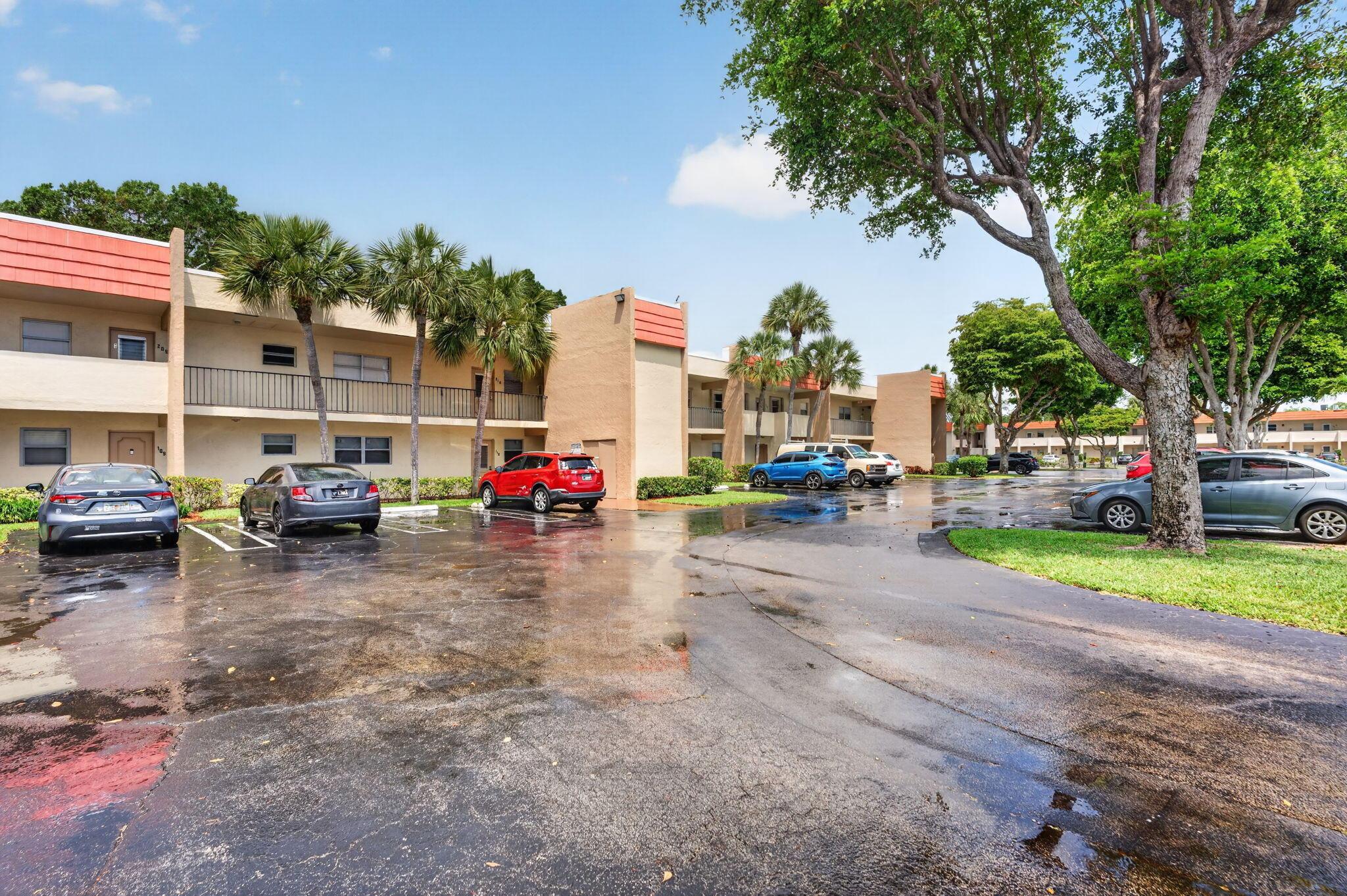 2800 Fiore Way 212, Delray Beach, FL 33445, Delray Beach - Photo 4