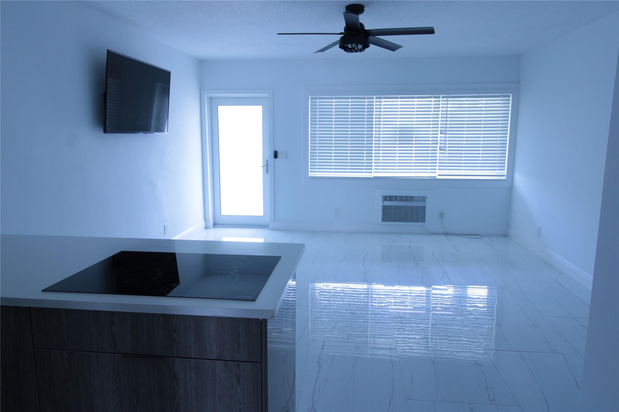 600 Layne Boulevard 119, Hallandale Beach, FL 33009, Hallandale Beach - Photo 5