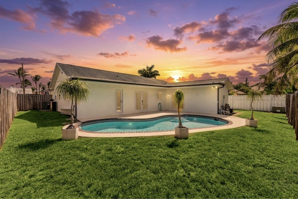 11831 NW 38th Place, Sunrise, FL 33323, Sunrise - Photo 3