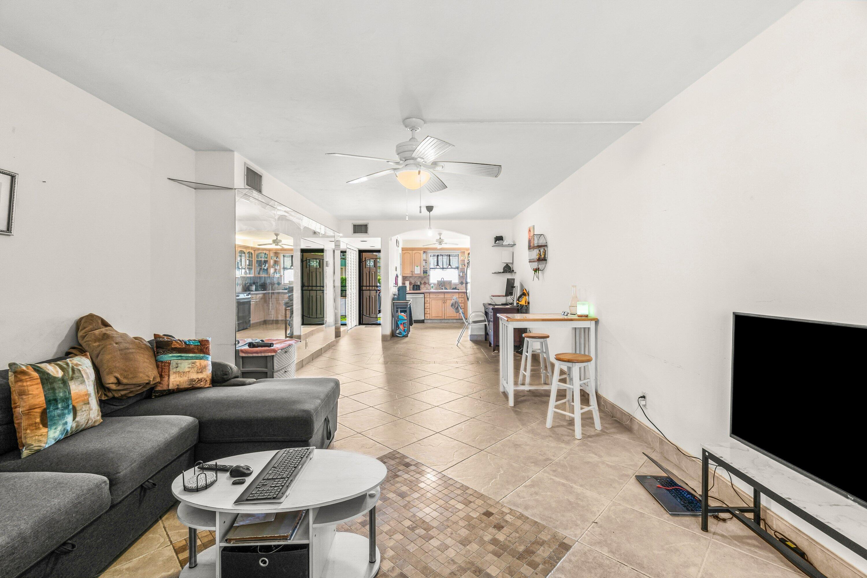 750 SE 6th Avenue 125, Deerfield Beach, FL 33441, Deerfield Beach - Photo 3