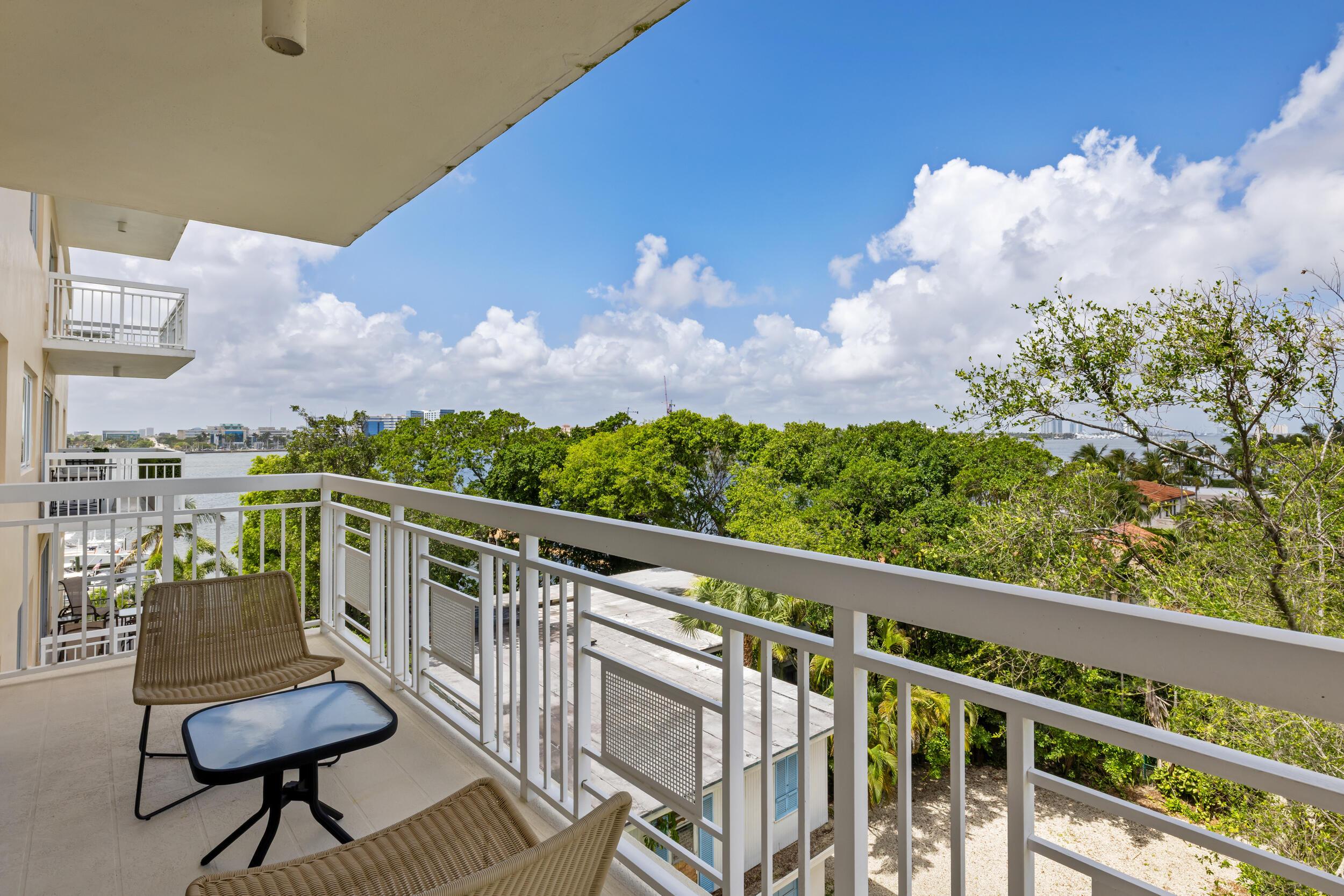 250 Bradley Place 606, Palm Beach, FL 33480, Palm Beach - Photo 3