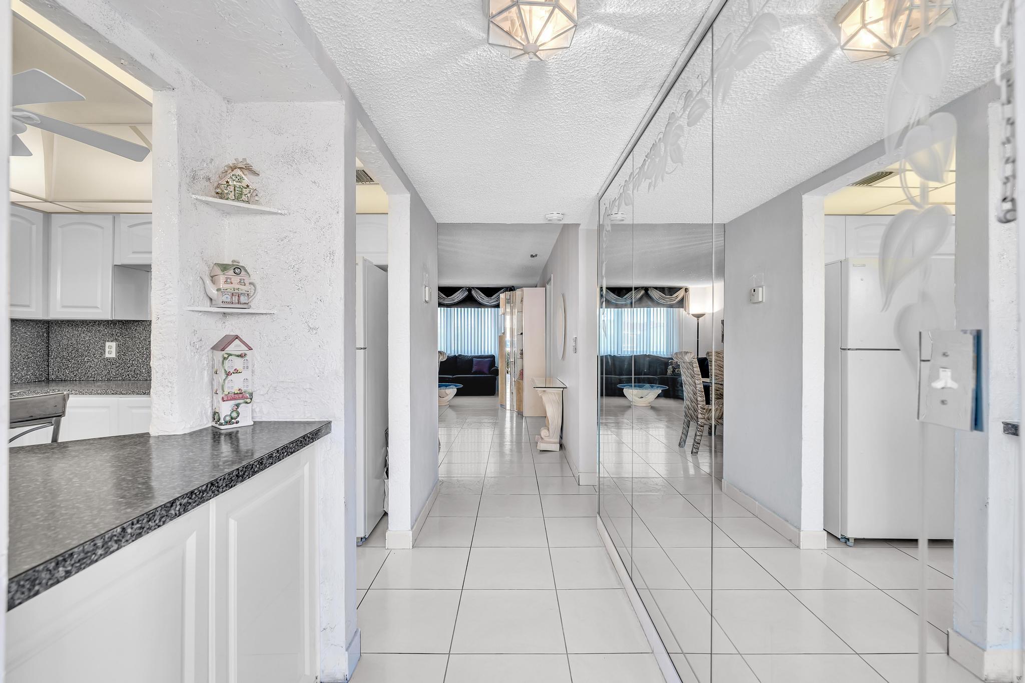 6670 Royal Palm Boulevard 110, Margate, FL 33063, Margate - Photo 4