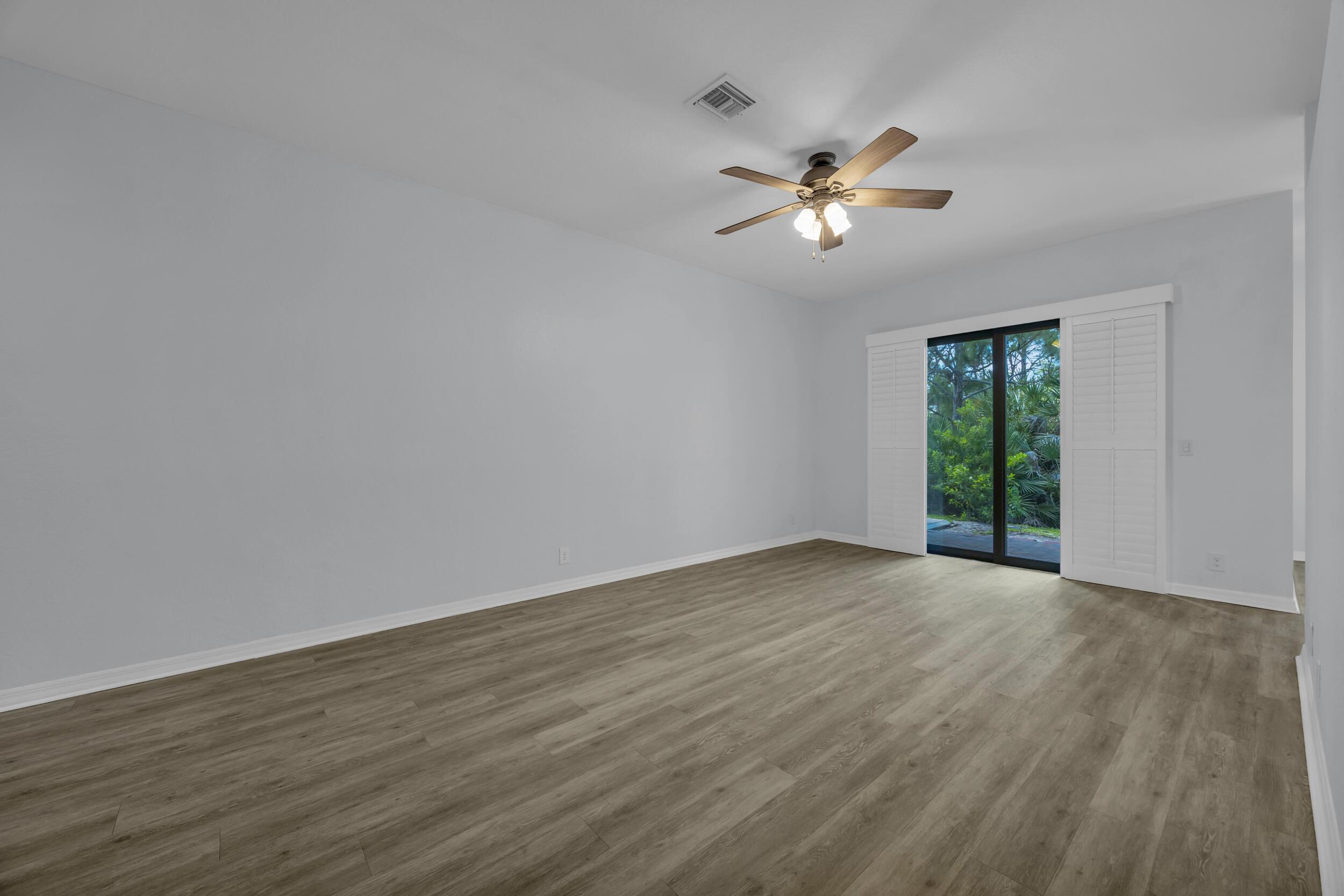 6631 SE Woodmill Pond Lane, Stuart, FL 34997, Stuart - Photo 5