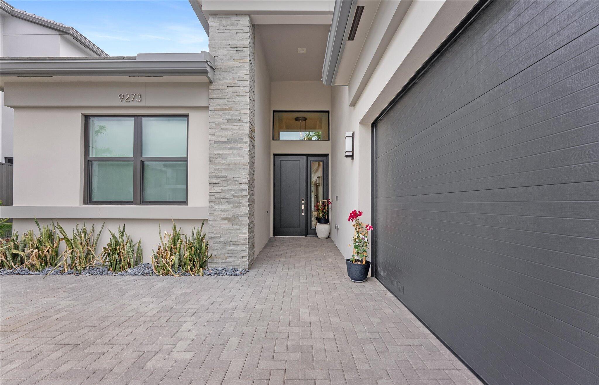 9273 Sunflower Meadow Road, Boca Raton, FL 33434, Boca Raton - Photo 4
