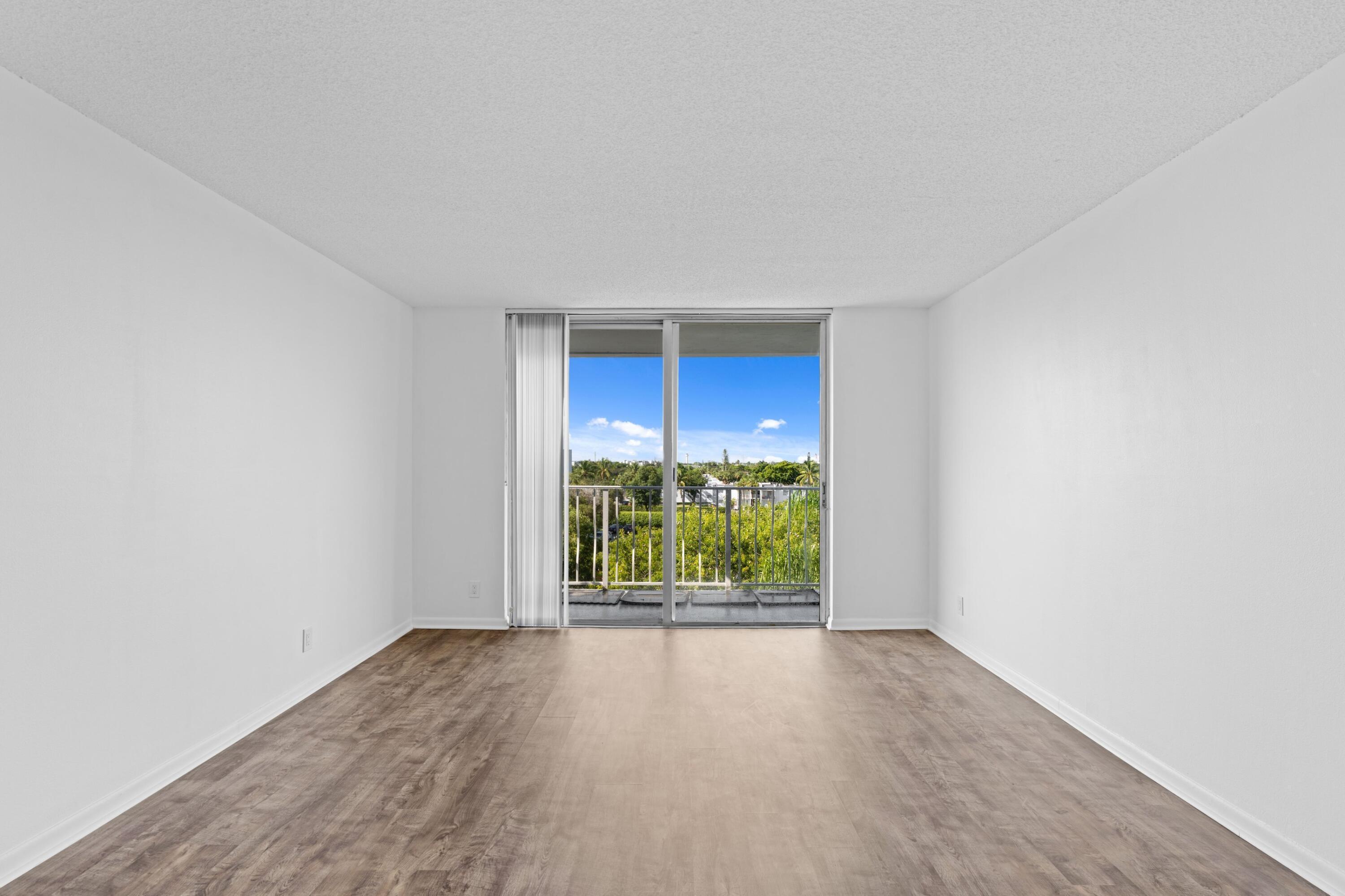 470 Executive Center Drive 5k, West Palm Beach, FL 33401, West Palm Beach - Photo 3
