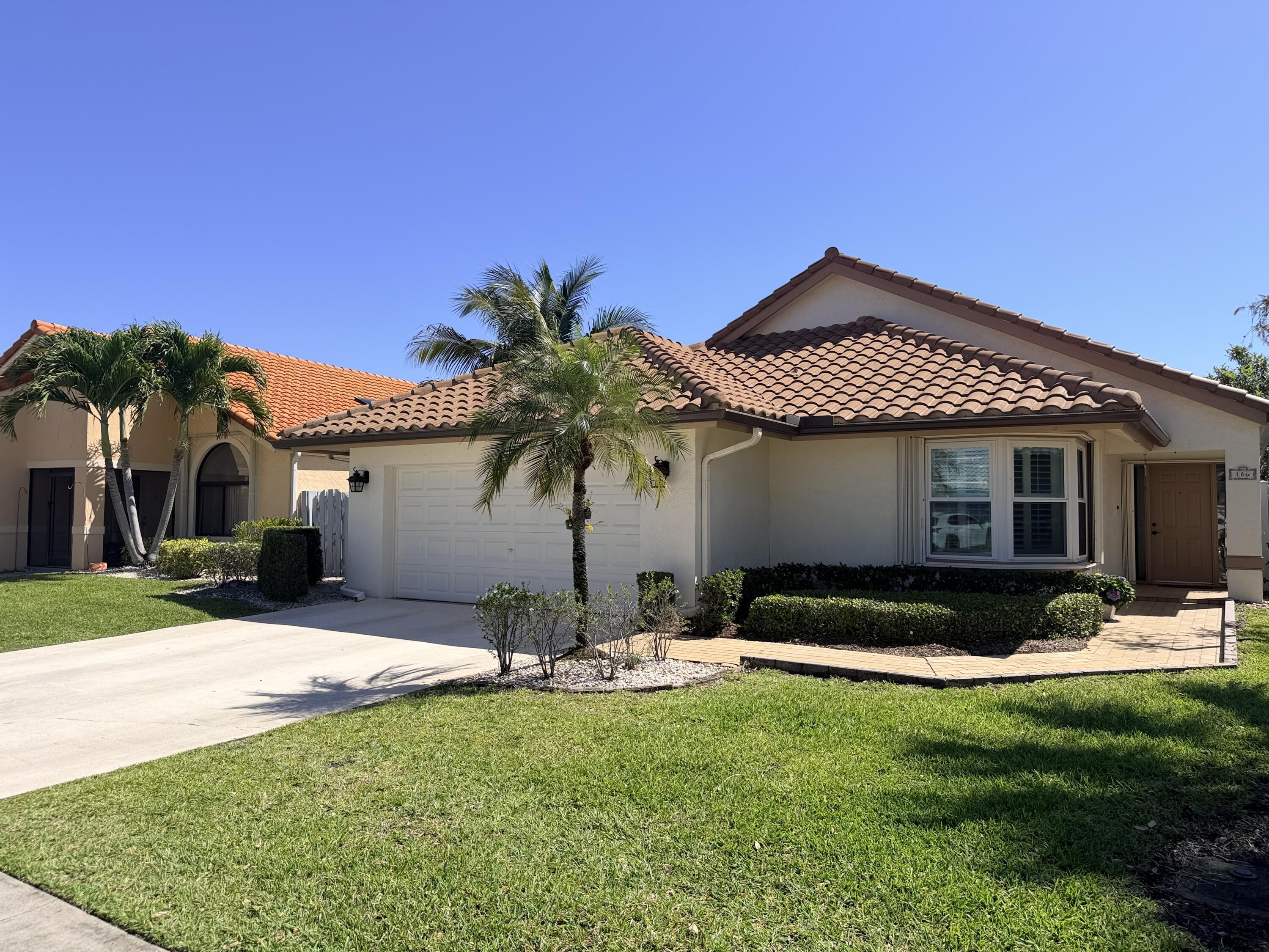 186 Citrus Trail Circle, Boynton Beach, FL 33436, Boynton Beach - Photo 2