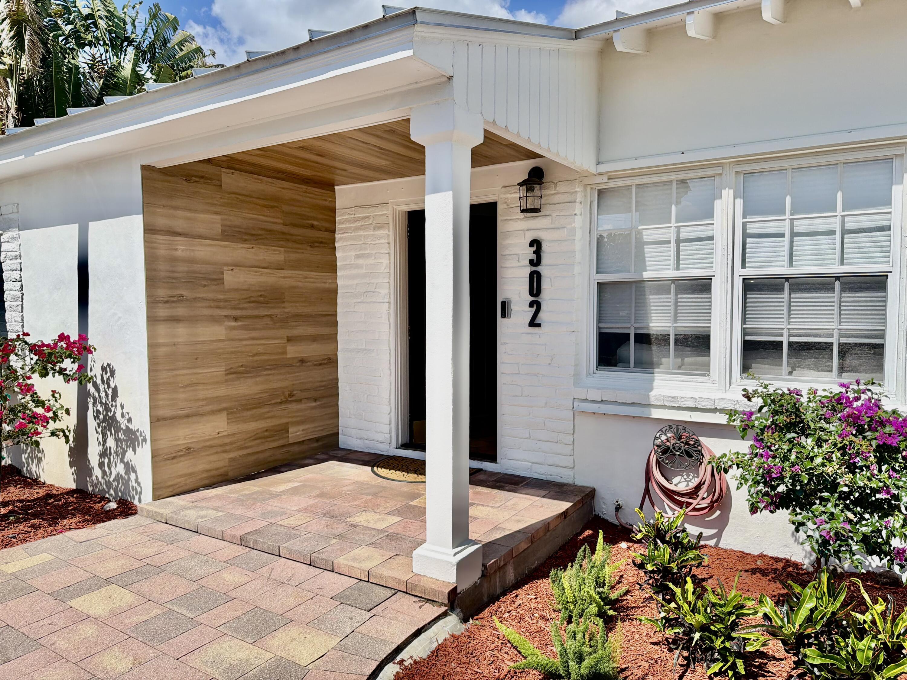 302 NW 11th Street, Delray Beach, FL 33444, Delray Beach - Photo 2
