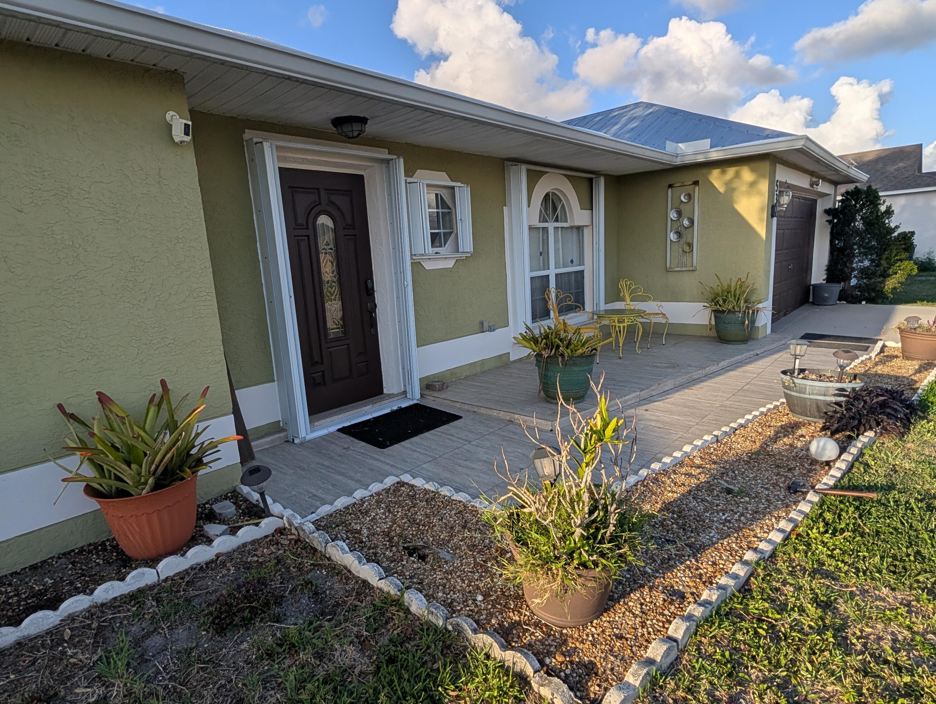531 SW Bradshaw Circle, Port St. Lucie, FL 34953, Port St. Lucie - Photo 4