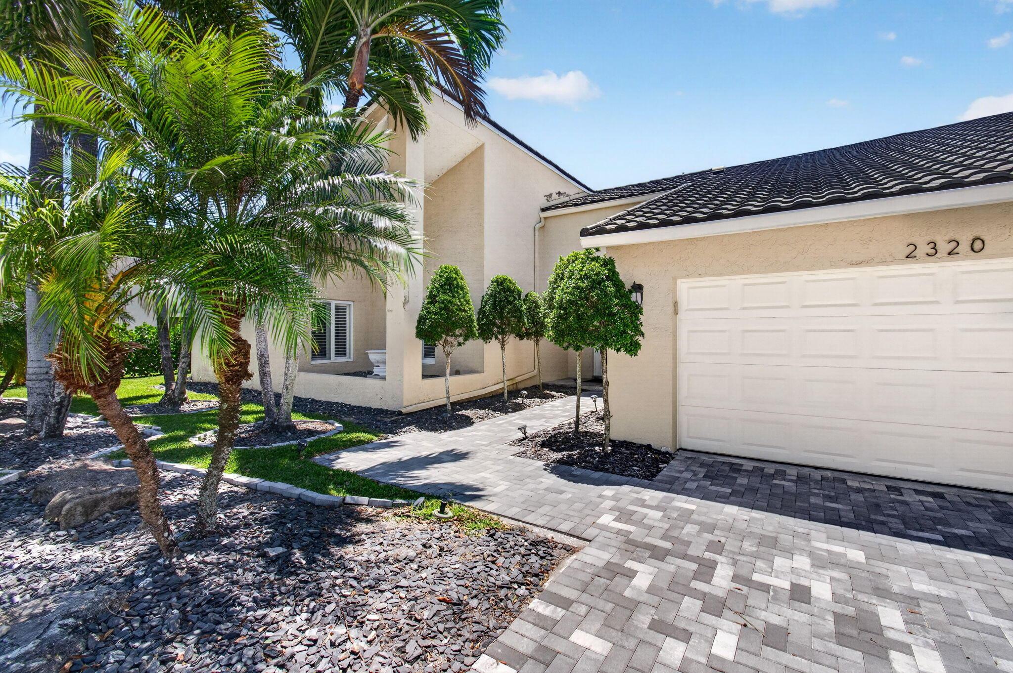 2320 SW 23rd Cranbrook Drive, Boynton Beach, FL 33436, Boynton Beach - Photo 4