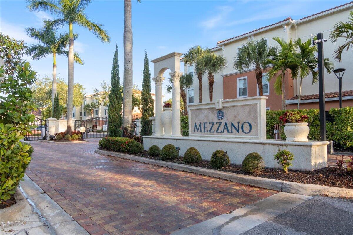 9845 Baywinds Drive 6206, West Palm Beach, FL 33411, West Palm Beach - Photo 2