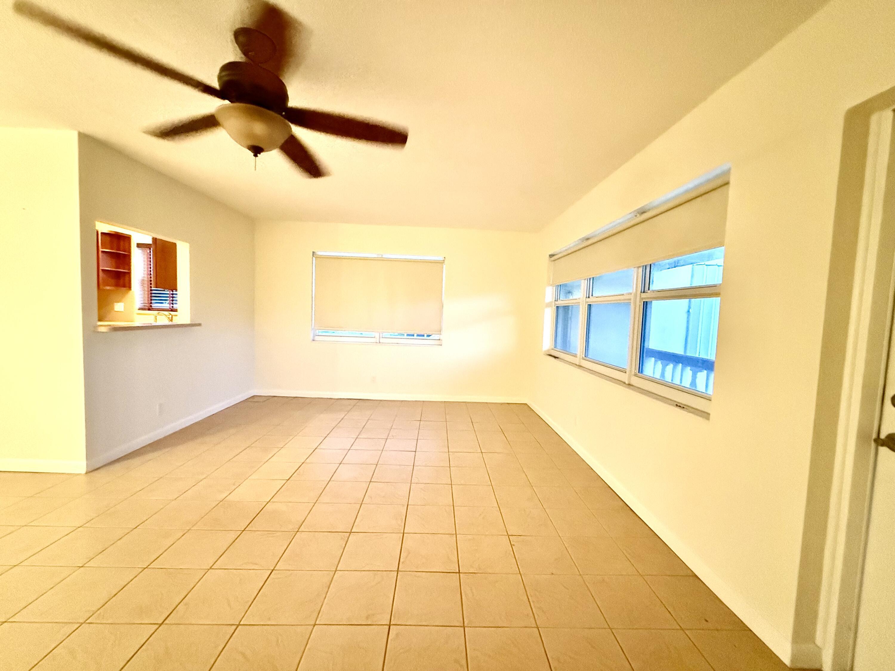 22 Andover A, West Palm Beach, FL 33417, West Palm Beach - Photo 3