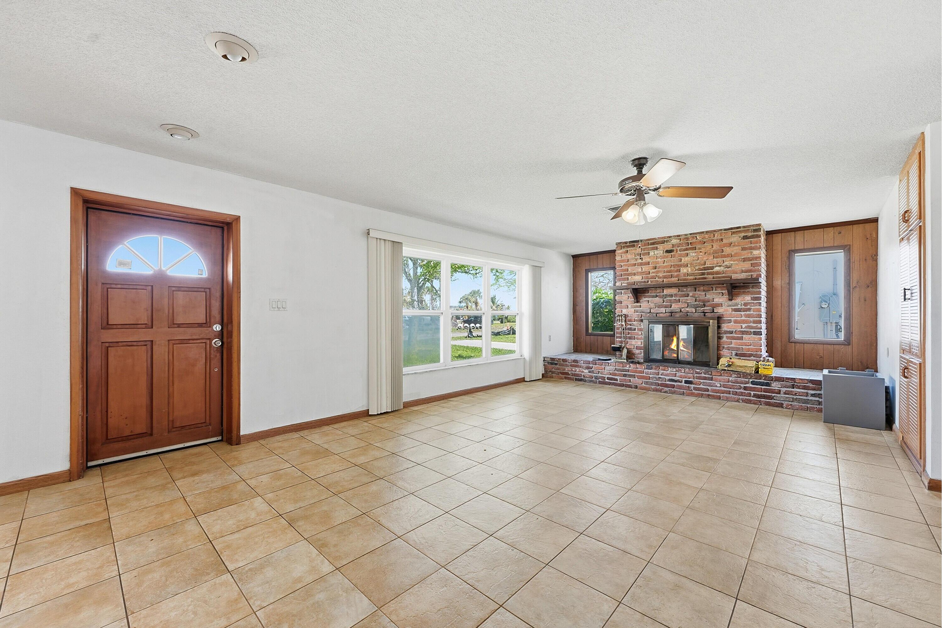 1804 Bayshore Drive, Fort Pierce, FL 34949, Fort Pierce - Photo 5