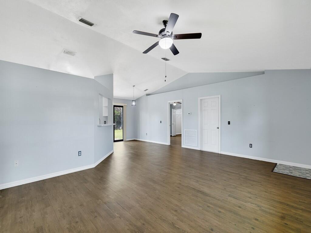6801 Paso Robles Boulevard, Fort Pierce, FL 34951, Fort Pierce - Photo 4