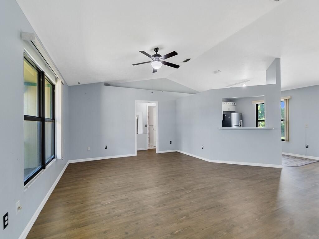 6801 Paso Robles Boulevard, Fort Pierce, FL 34951, Fort Pierce - Photo 3