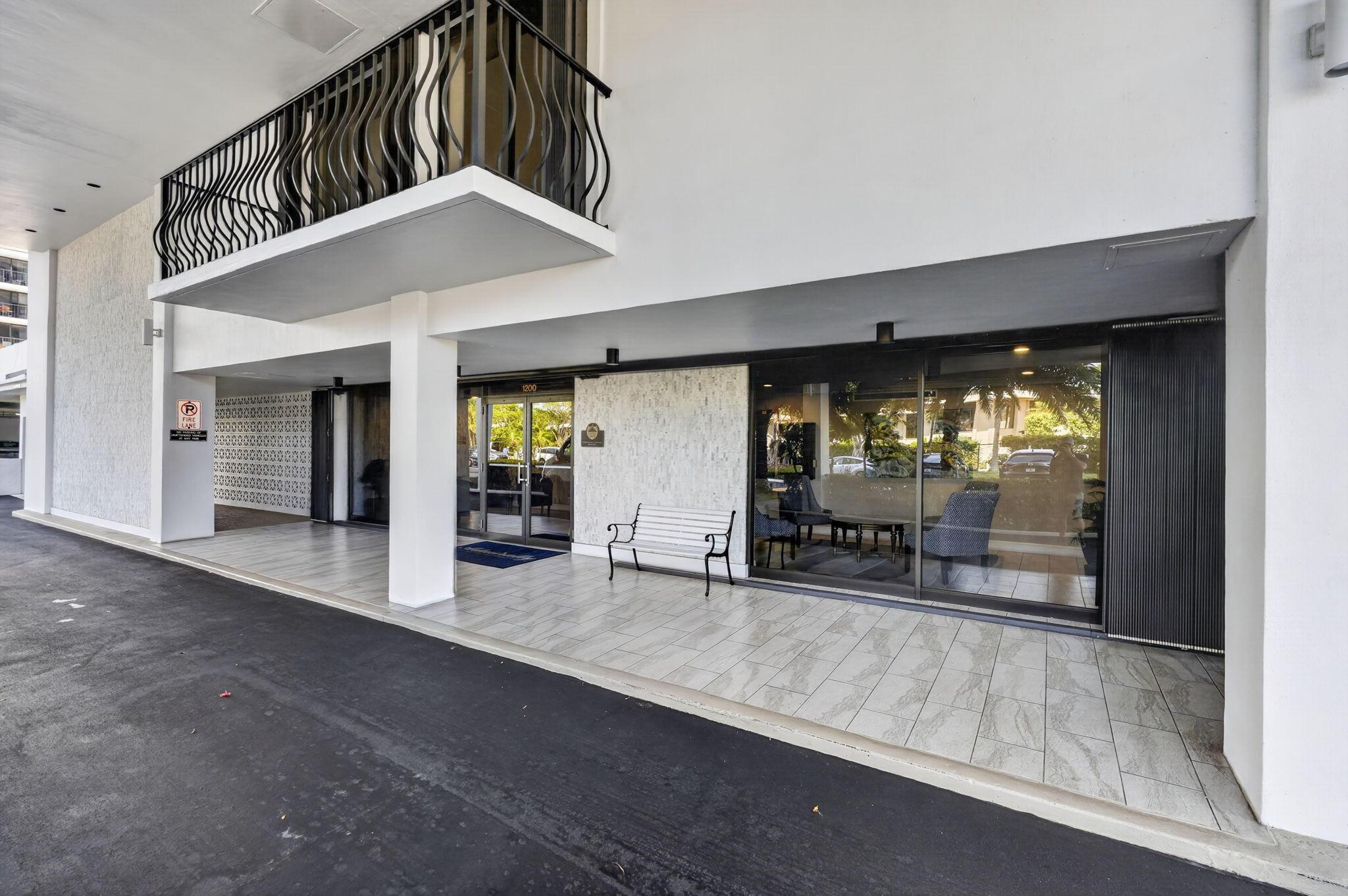 1200 Marine Way Bd2, North Palm Beach, FL 33408, North Palm Beach - Photo 2