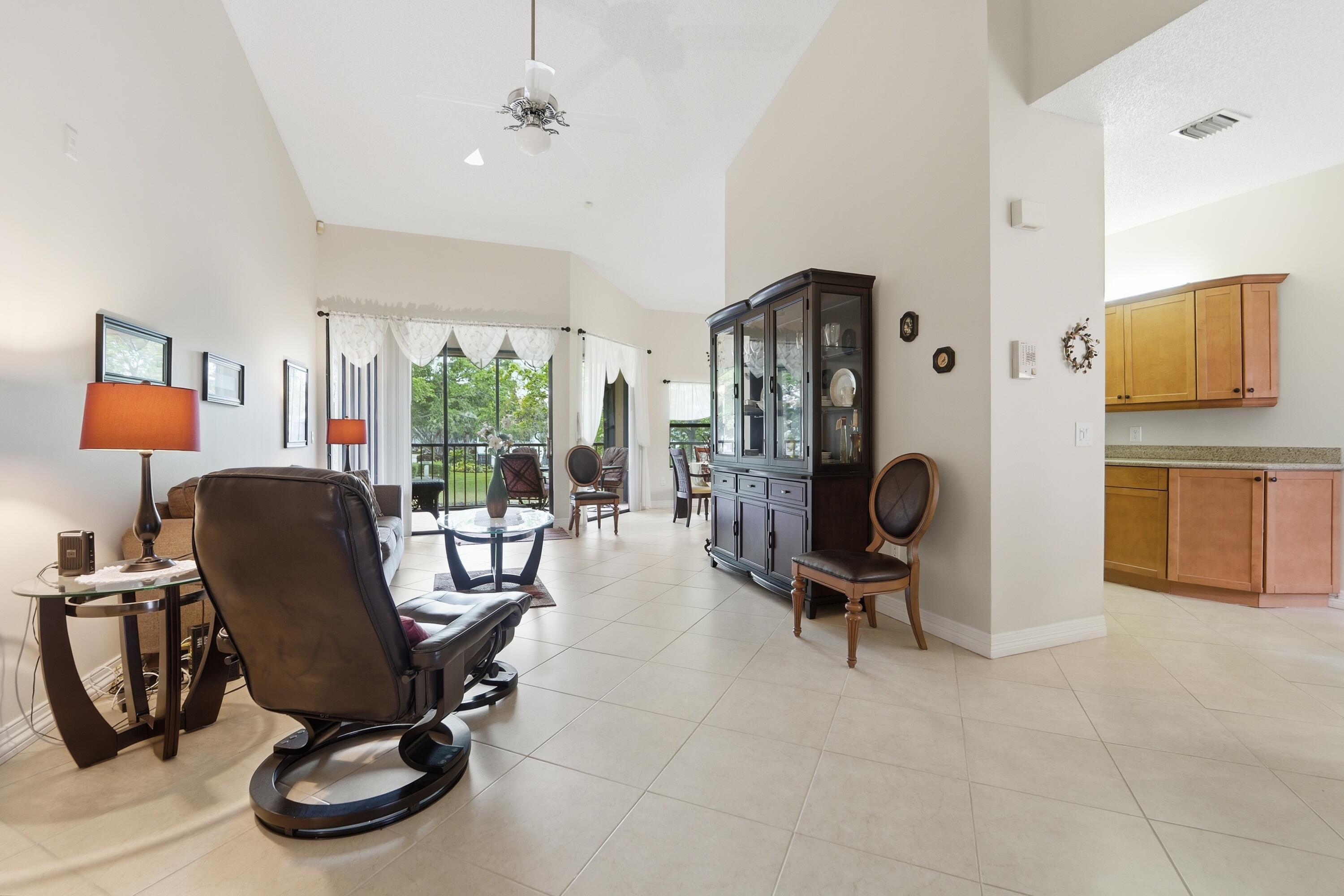 5218 Europa Drive K, Boynton Beach, FL 33437, Boynton Beach - Photo 5
