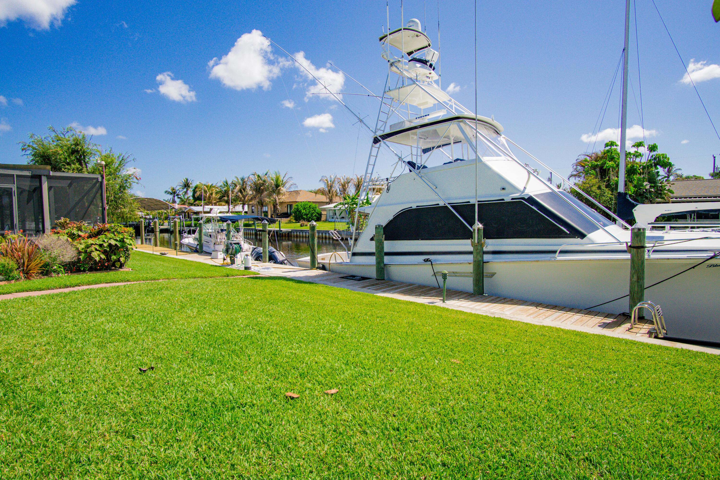 1360 SW Albatross Way, Palm City, FL 34990, Palm City - Photo 4