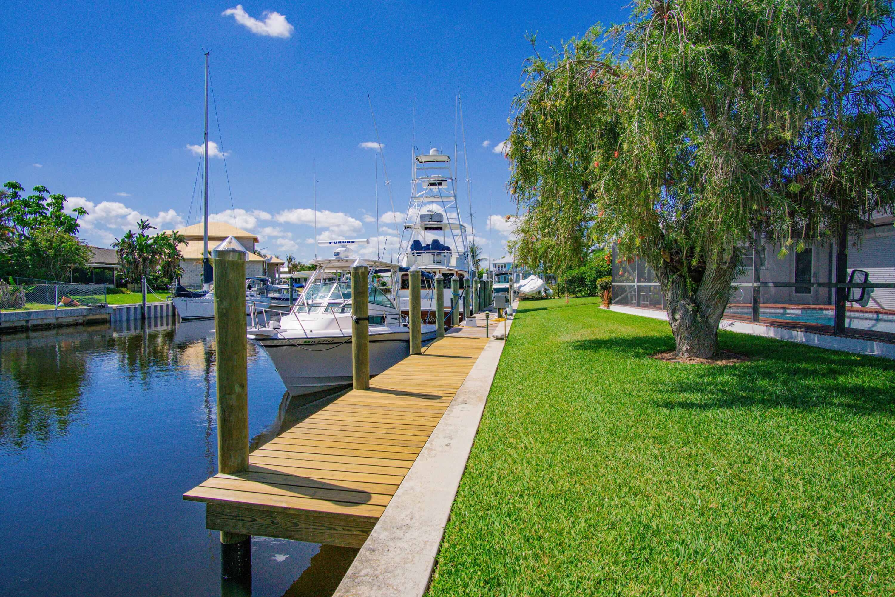 1360 SW Albatross Way, Palm City, FL 34990, Palm City - Photo 3