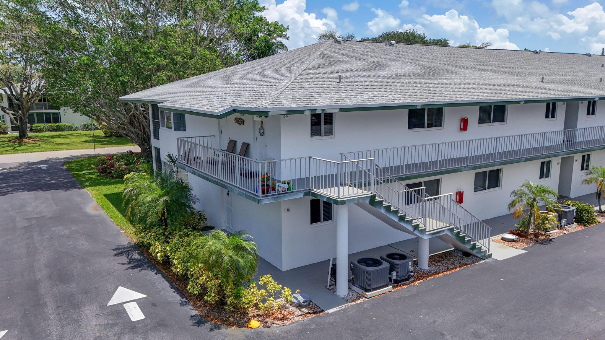 6 Garden Street E 108p, Tequesta, FL 33469, Tequesta