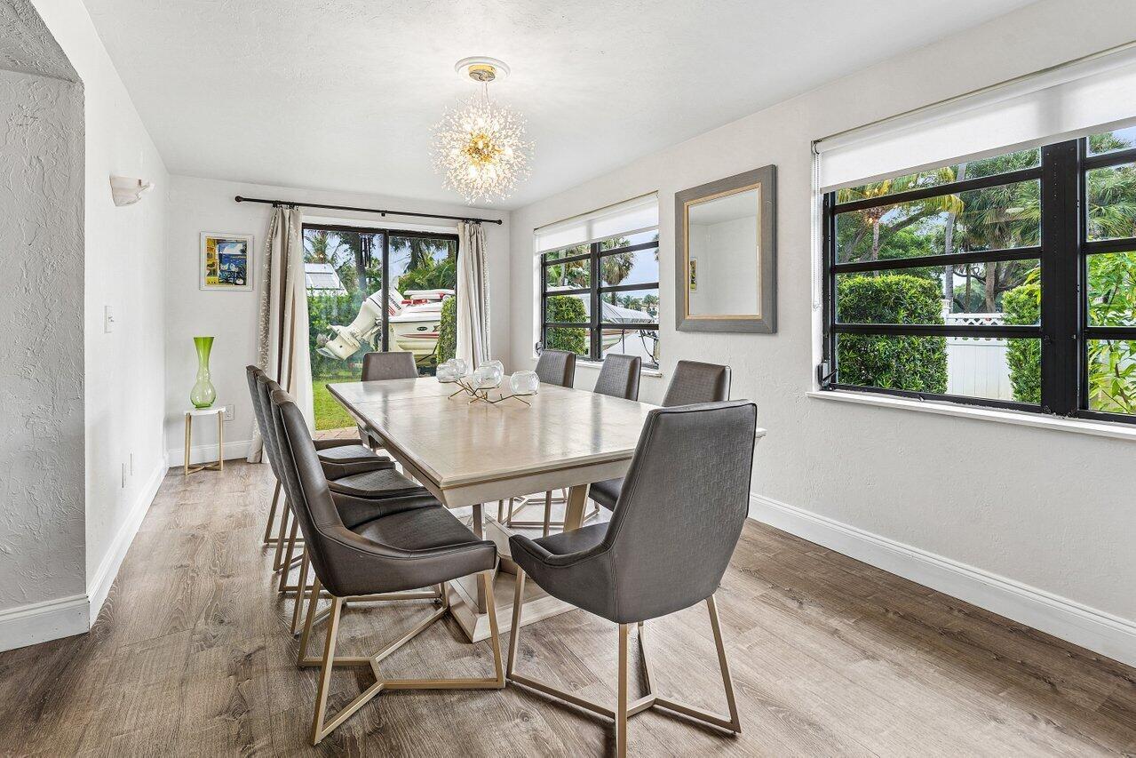 2101 N Palm Circle, North Palm Beach, FL 33408, North Palm Beach - Photo 4