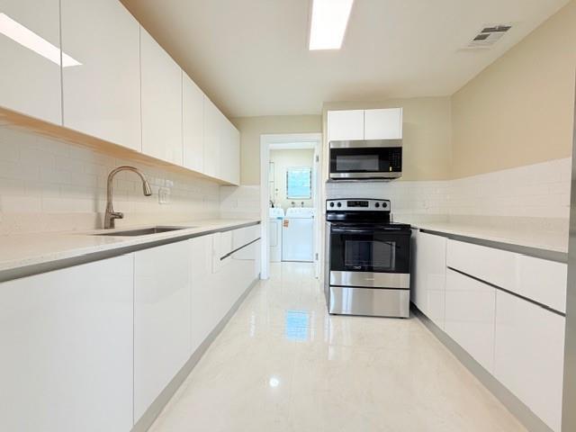 53 NE 16th Place, Fort Lauderdale, FL 33305, Fort Lauderdale - Photo 3