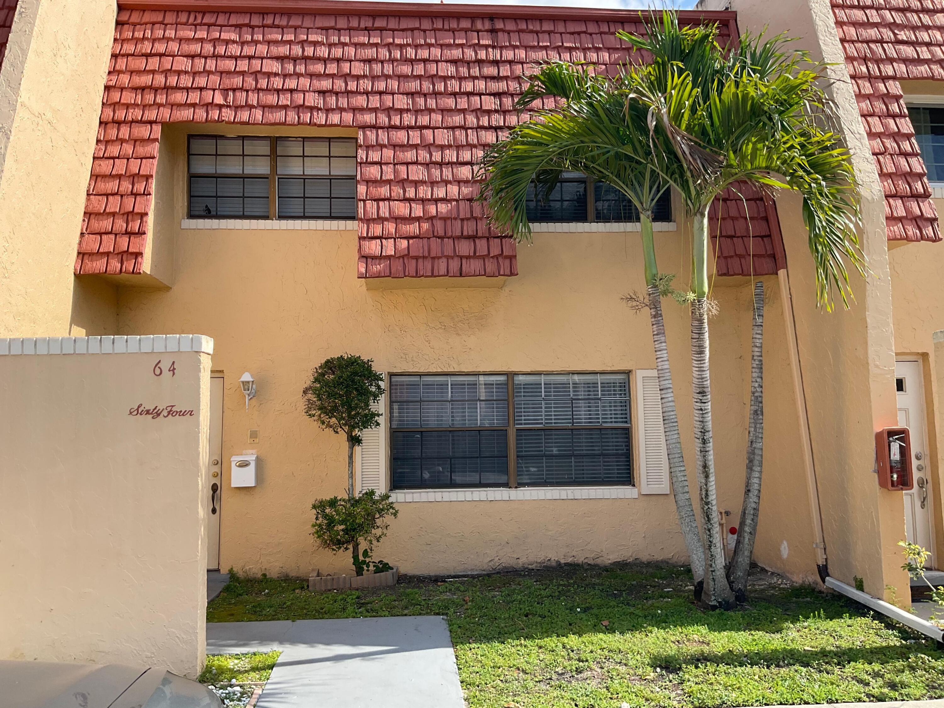 64 Canterbury Lane, Tamarac, FL 33319, Tamarac