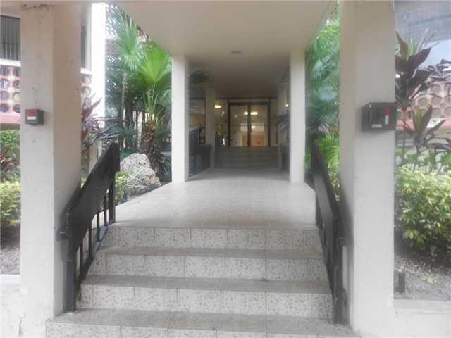 4222 Inverrary Boulevard 4116, Lauderhill, FL 33319, Lauderhill - Photo 5