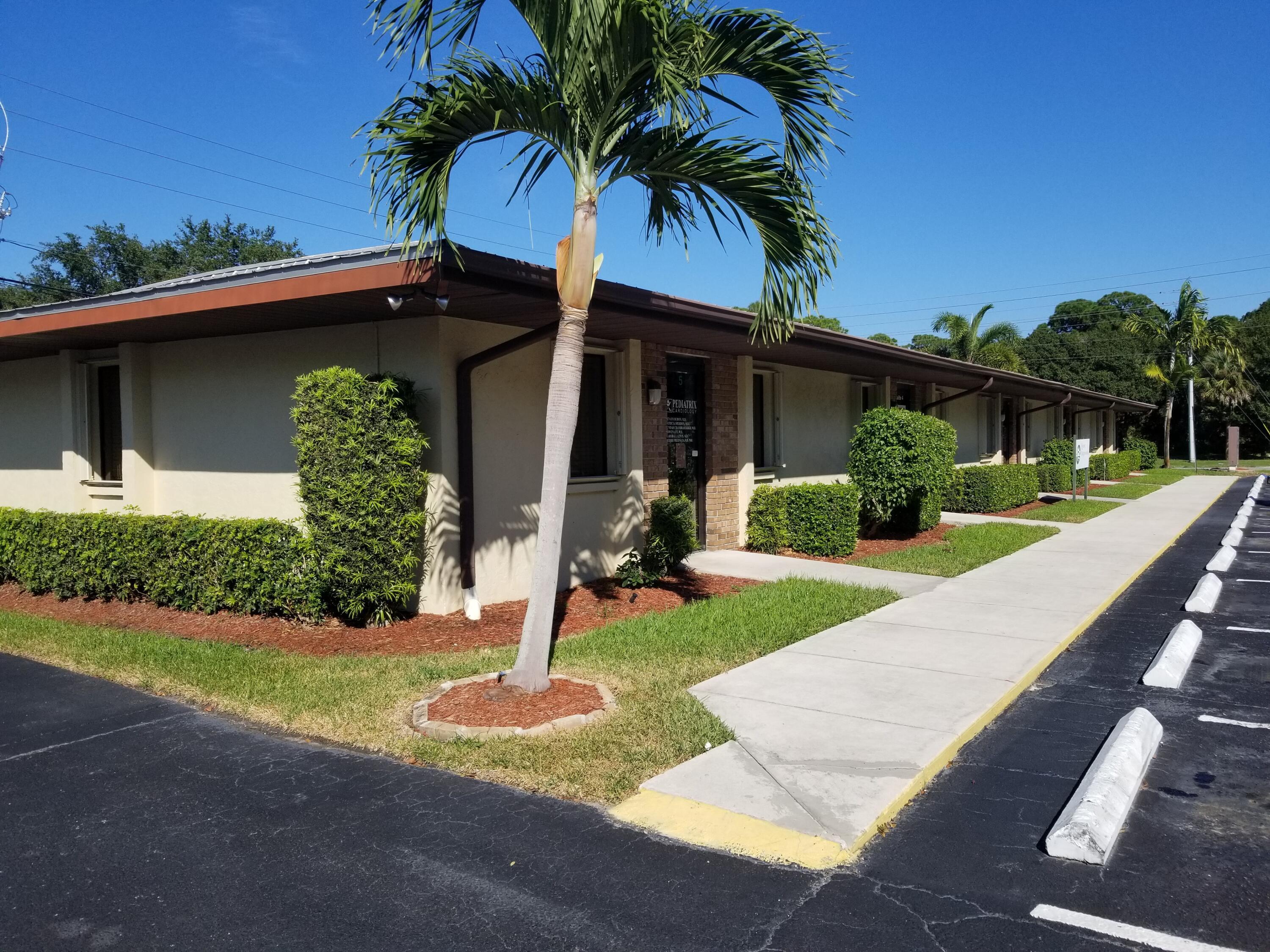 1803 & 1805 S 25th Street, Fort Pierce, FL, Fort Pierce - Photo 4