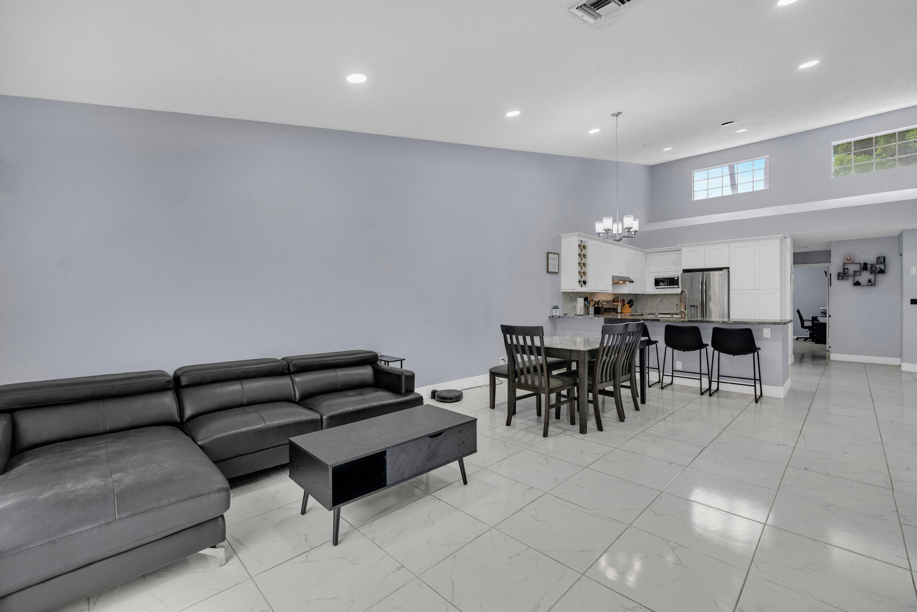 3575 Deer Creek Palladian Circle, Deerfield Beach, FL 33442, Deerfield Beach - Photo 5