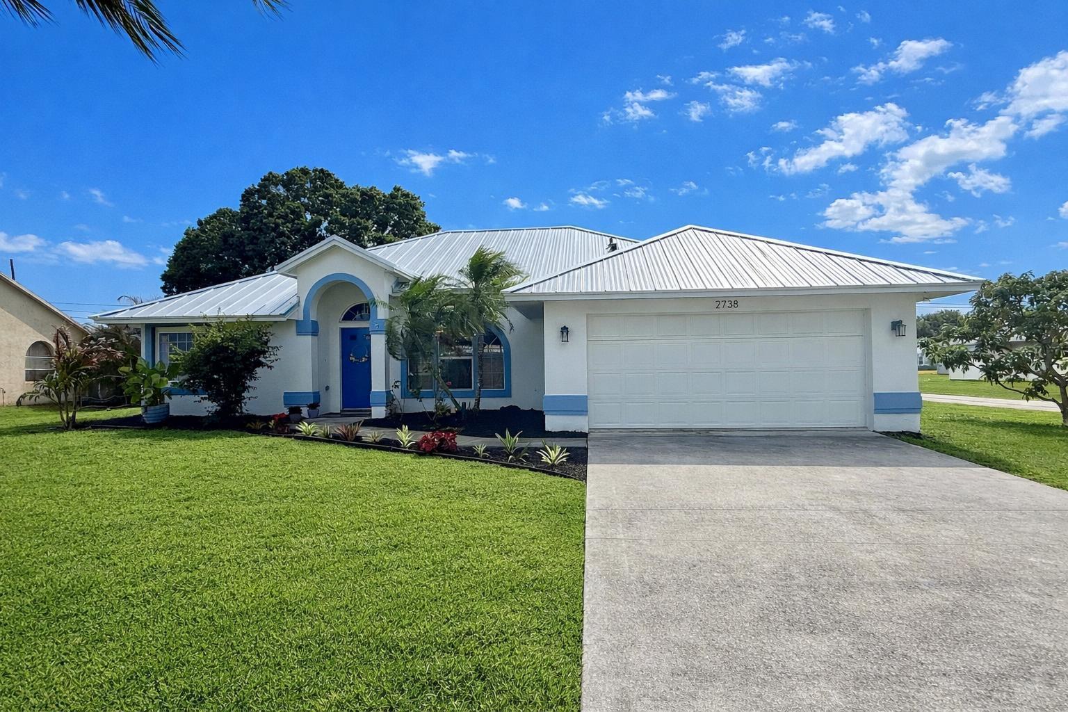 2738 SW District Avenue, Port St. Lucie, FL 34953, Port St. Lucie