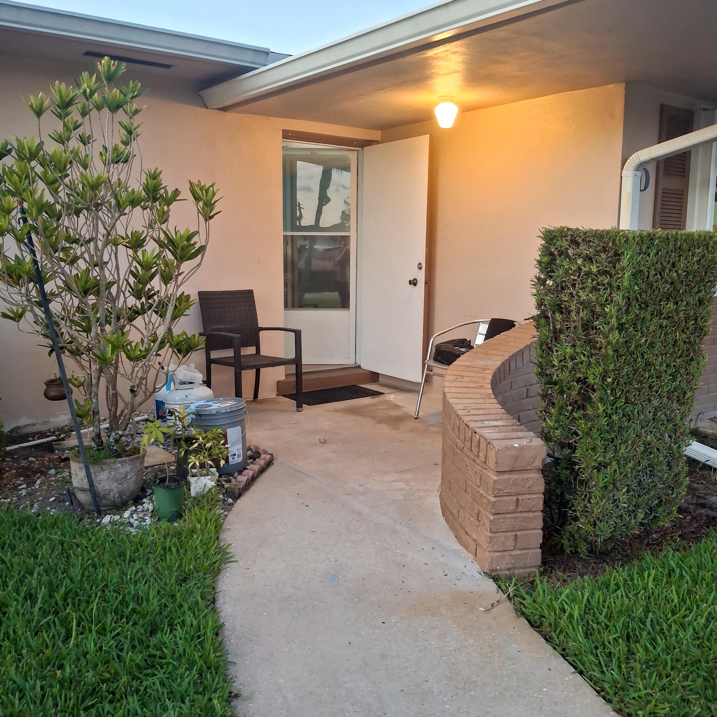 2569 Dudley Drive W D, West Palm Beach, FL 33415, West Palm Beach