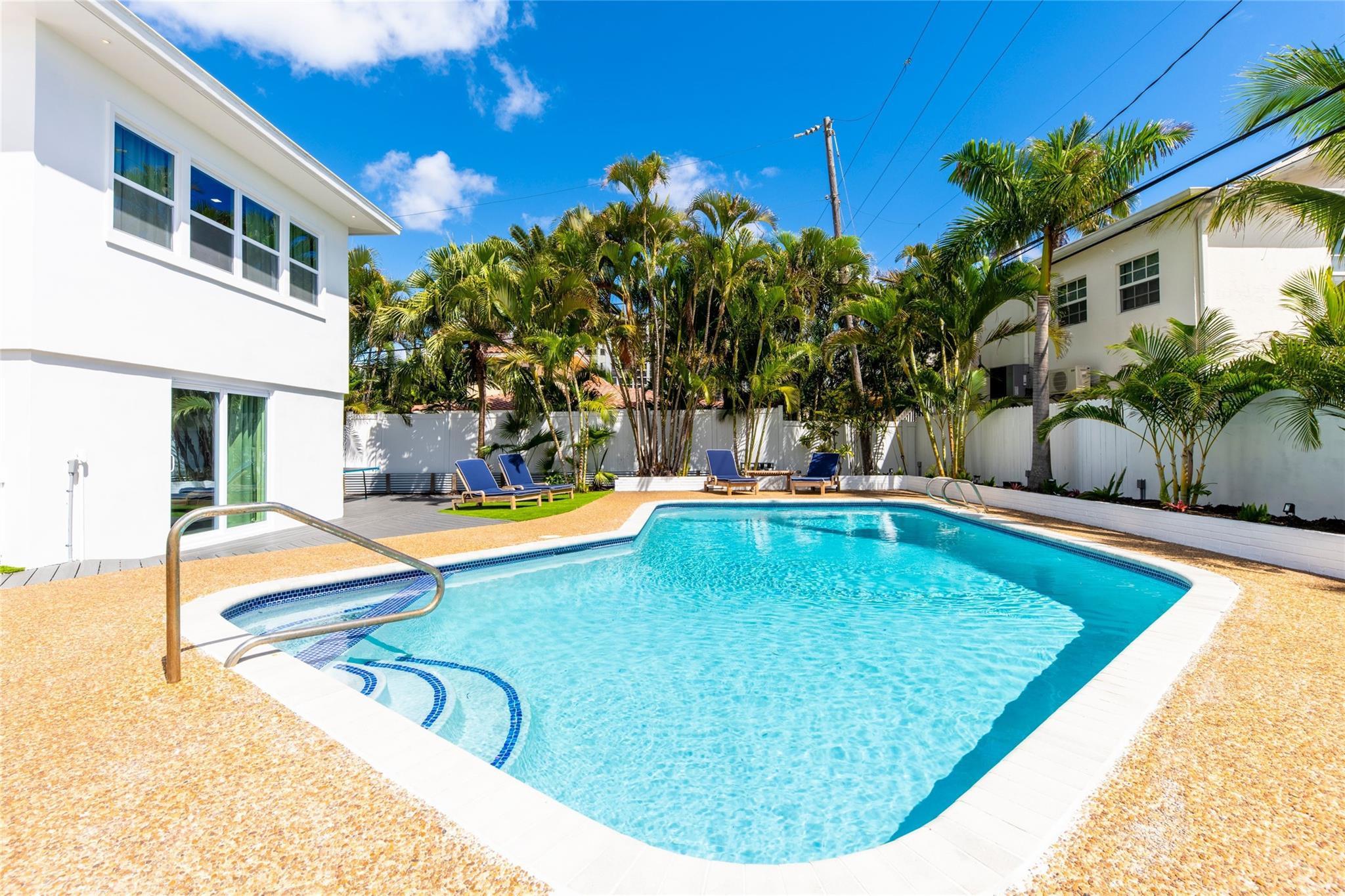 3329 NE 17th Street, Fort Lauderdale, FL 33305, Fort Lauderdale - Photo 3