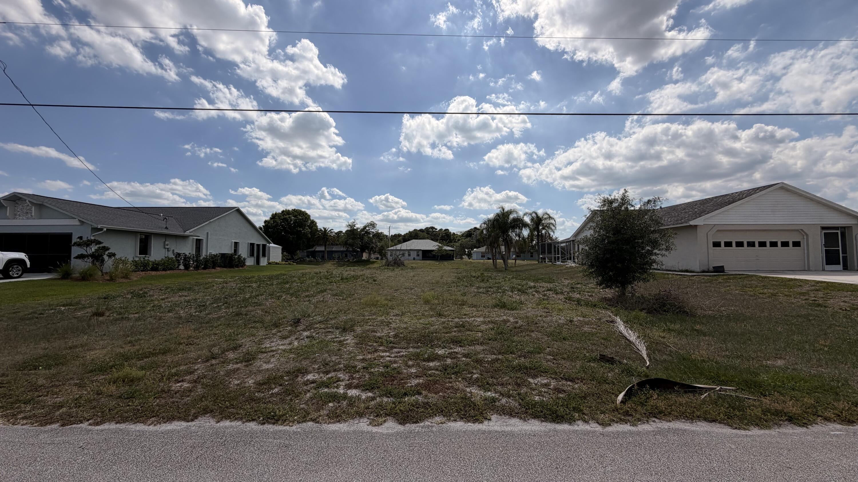 2532 SW Monterrey Lane, Port St. Lucie, FL 34953, Port St. Lucie - Photo 2
