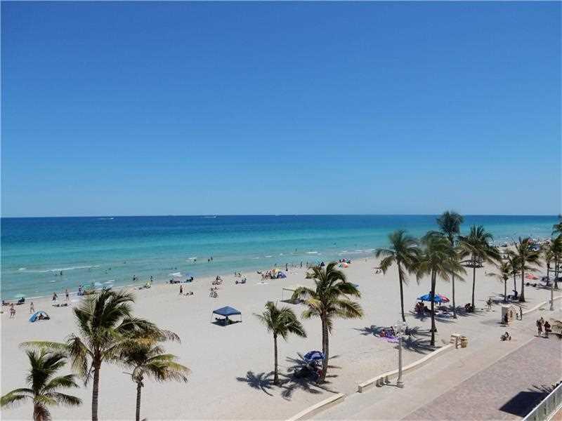 300 Oregon Street 409, Hollywood, FL 33019, Hollywood - Photo 5