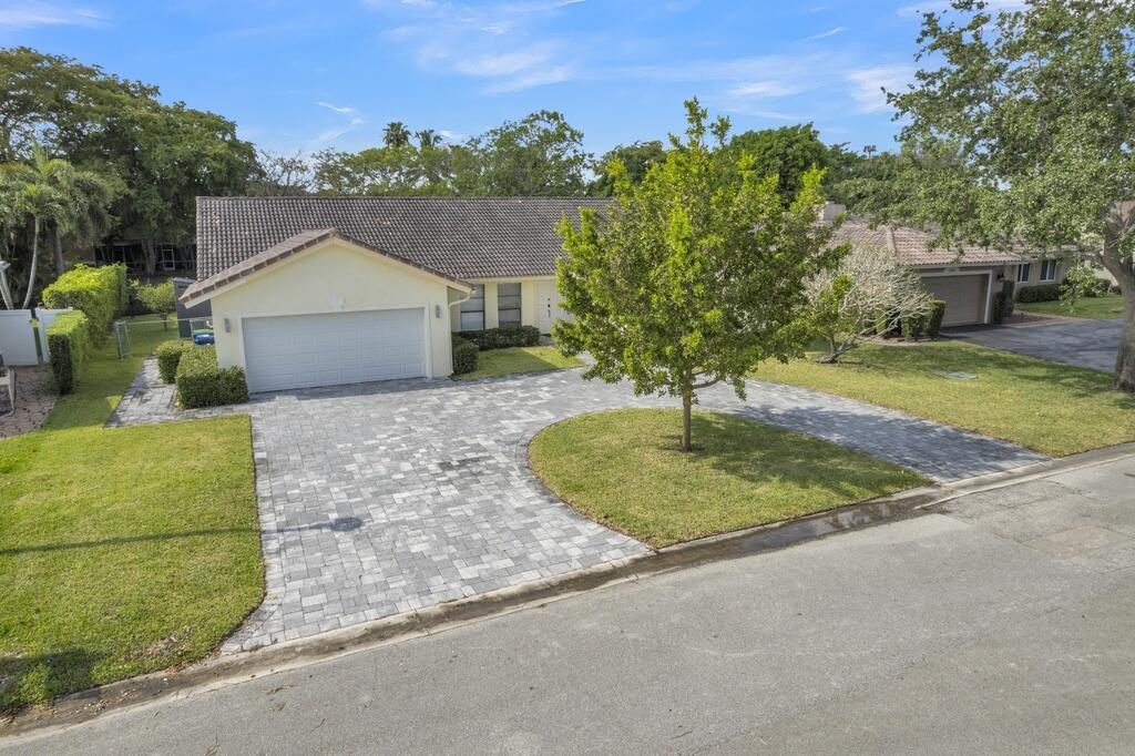 11388 NW 18th Manor, Coral Springs, FL 33071, Coral Springs - Photo 5