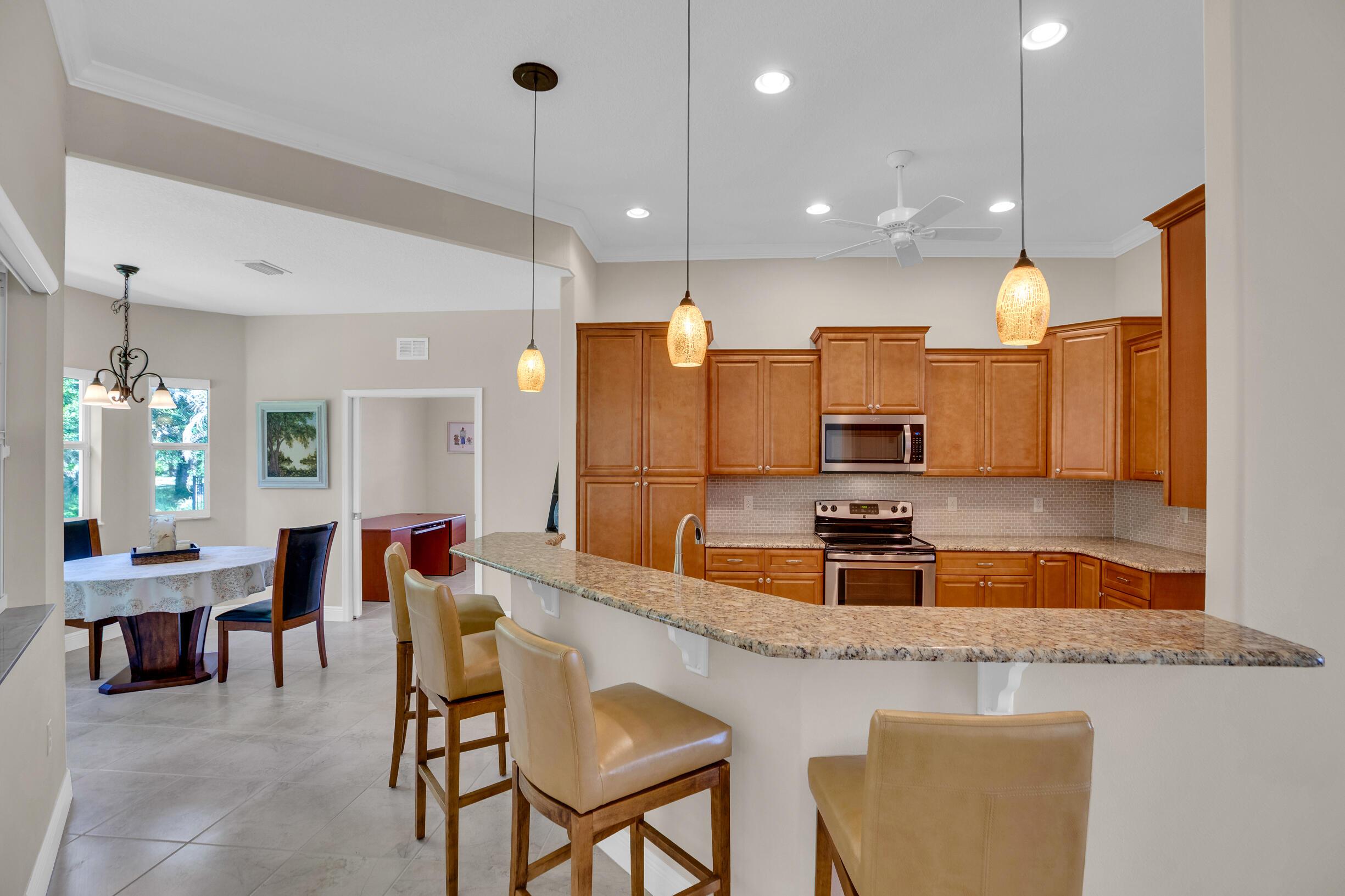 7445 36th Court, Vero Beach, FL 32967, Vero Beach - Photo 5